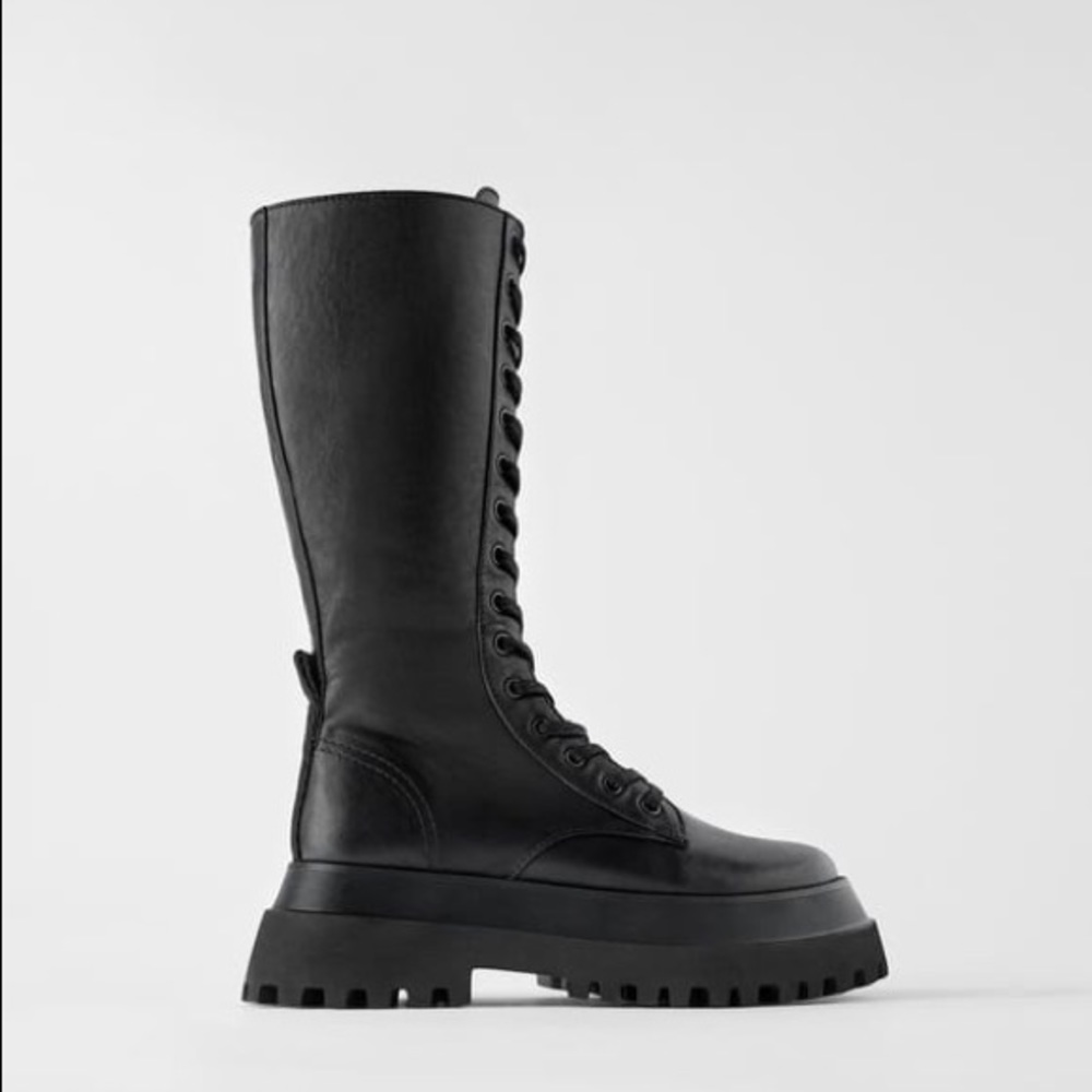 Zara LUG SOLE LEATHER BOOTS Size 39 / Size 8